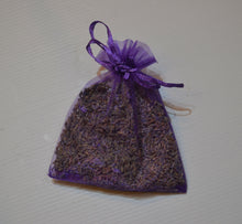 Load image into Gallery viewer, 2x Strong scent organic Lavender from Yarramalong Valley NSW in Organza bag

