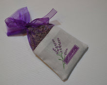 Load image into Gallery viewer, Strongest scent organic Lavender from Yarramalong Valley NSW in Organza bag
