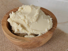 Load image into Gallery viewer, Premium unrefined Ghana raw Shea butter 100g for cosmetics
